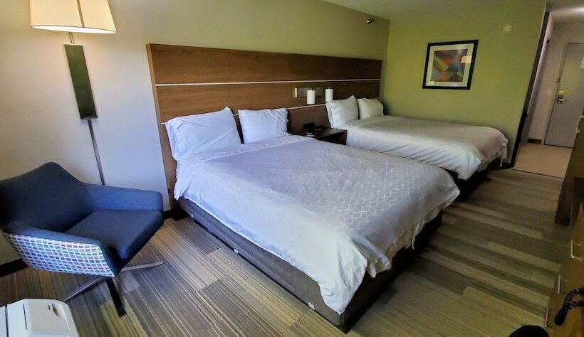 اتاق استاندارد با 2 تخت دوبل, Holiday Inn Express  And Suites Kinston