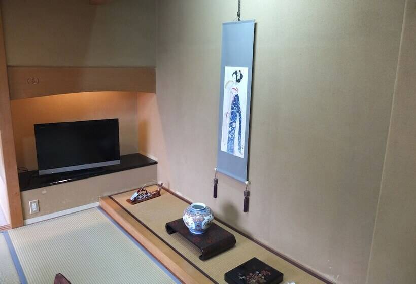 اتاق اکونومی, Kinugawaonsen Hananoyado Matsuya