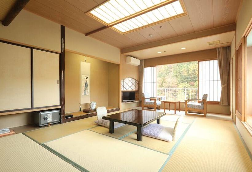 اتاق اکونومی, Kinugawaonsen Hananoyado Matsuya