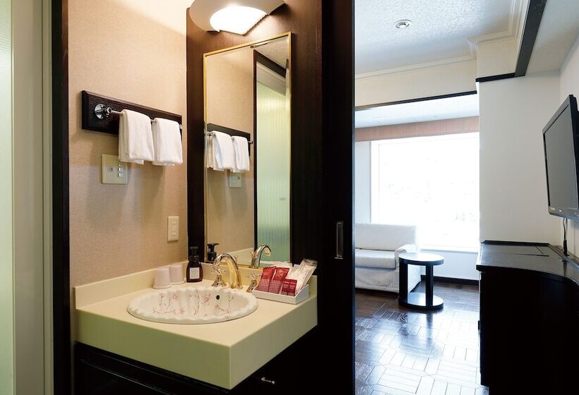 اتاق لوکس, Kyoto Yamashina Hotel Sanraku
