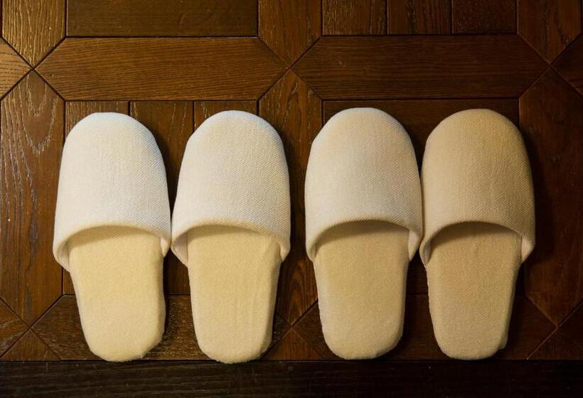 اتاق لوکس, Kyoto Yamashina Hotel Sanraku