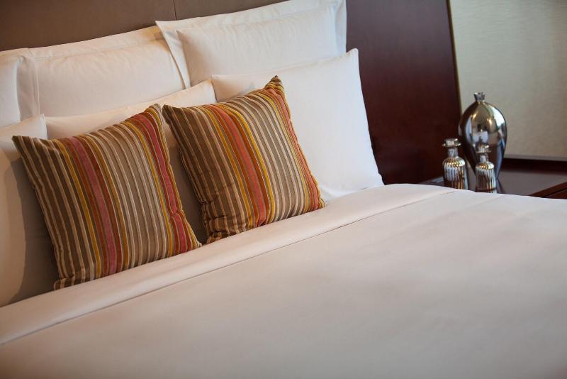 اتاق لوکس با تخت بزرگ, Renaissance Tianjin Lakeview