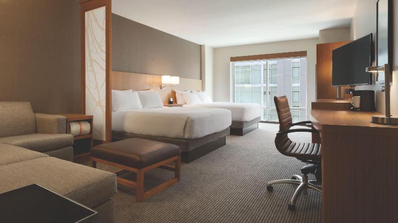 اتاق لوکس با چشم‌انداز دریاچه, Renaissance Tianjin Lakeview
