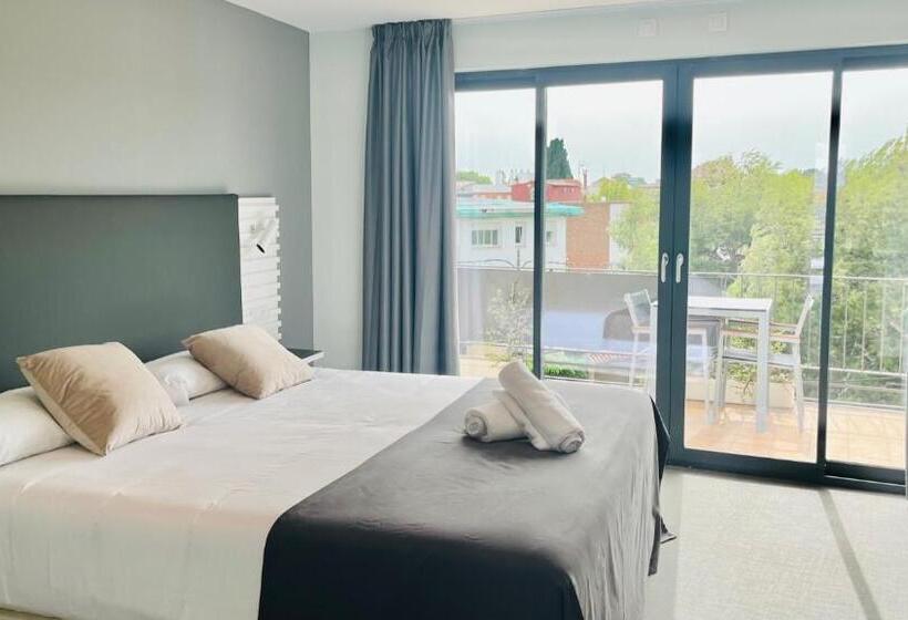 اتاق استاندارد با بالکن, Sitges