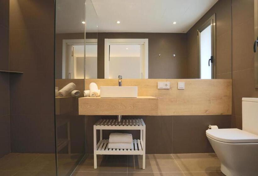 اتاق عادی یک تخته, Sitges