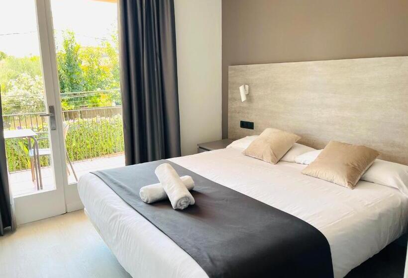 اتاق استاندارد چهار تخته, Sitges
