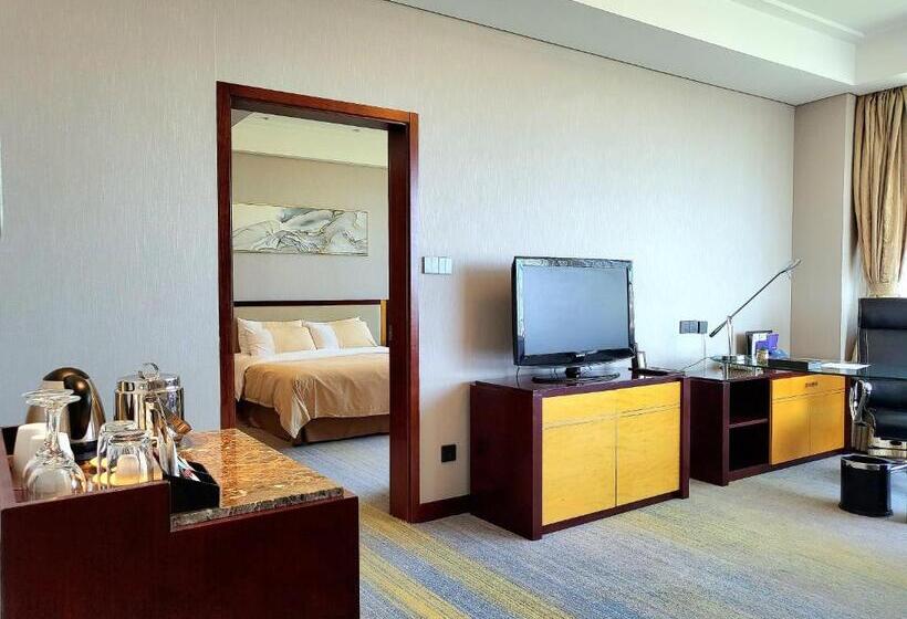 سوییت لوکس, Tianjin Saixiang