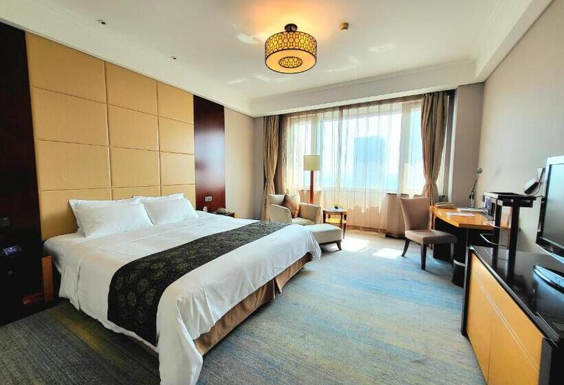 اتاق سوپریور با تخت دو نفره بزرگ, Tianjin Saixiang