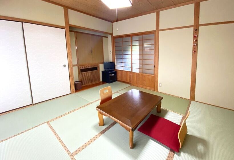 اتاق استاندارد با سرویس بهداشتی مشترک, Yufuin Onsen Hasuwa Inn