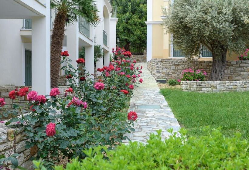 Estudio Estándar, Kyveli Apartments