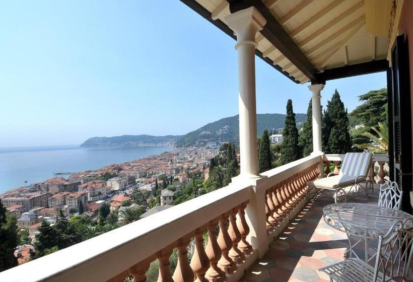 سوییت با چشم‌انداز دریا, Villa Della Pergola Relais Et Chateaux