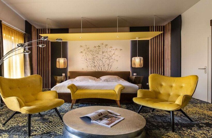 سوییت جونیور, Best Western Aquakub
