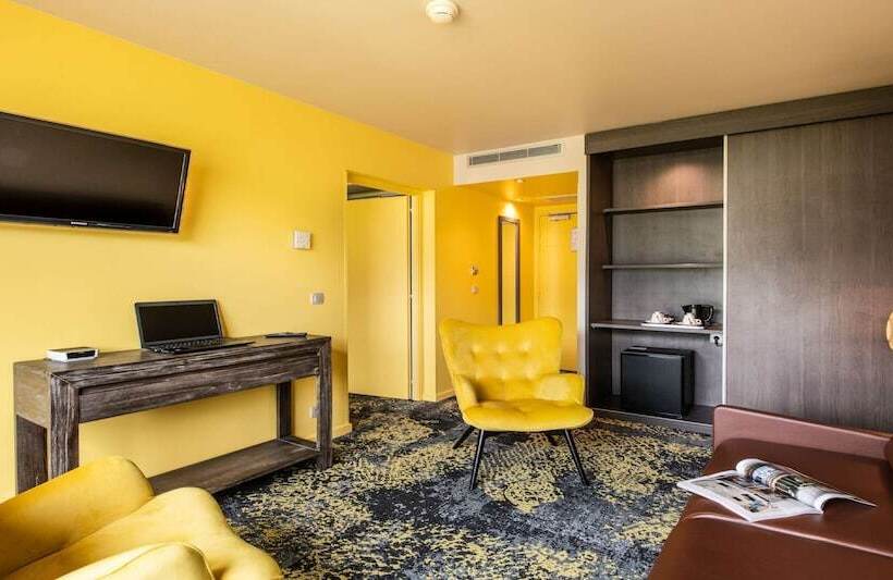 سوییت, Best Western Aquakub