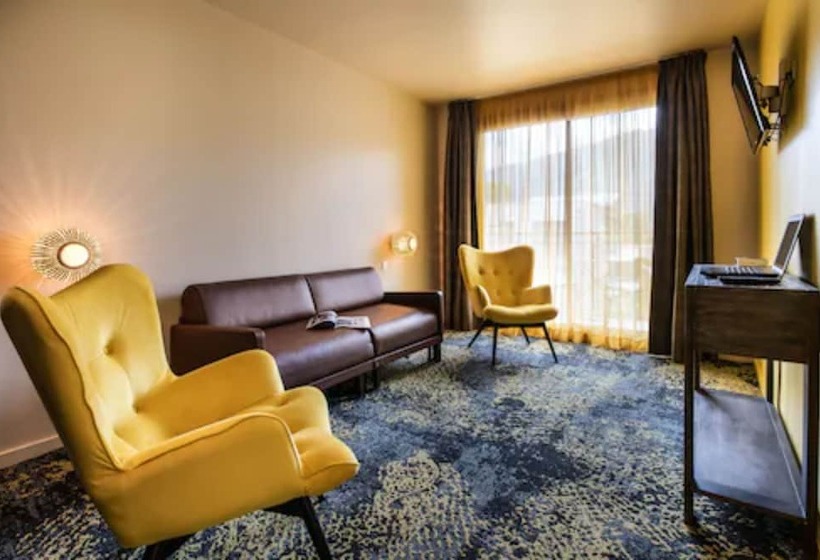 سوییت, Best Western Aquakub