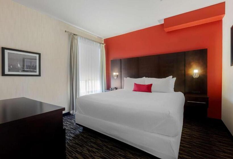 سوییت, C Hotel By Carmen S, Bw Premier Collection