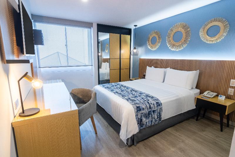اتاق استاندارد یک نفره, Ghl Hotel Abadia Plaza