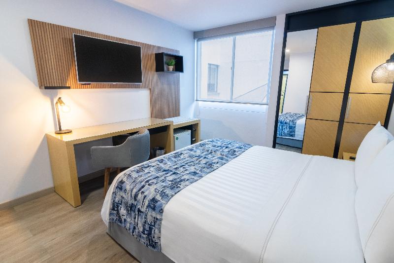 اتاق استاندارد یک نفره, Ghl Hotel Abadia Plaza