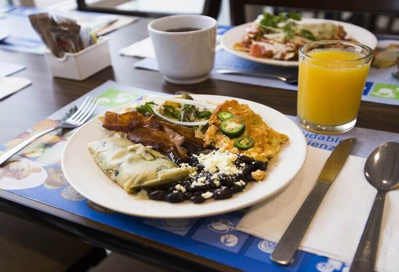 اتاق استاندارد, Holiday Inn Express Tuxtla Gutierrez La Marimba, An Ihg