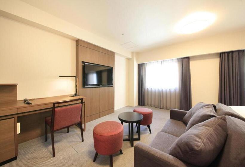 اتاق پریمیوم سه تخته, Richmond Hotel Kagoshima Kinseicho