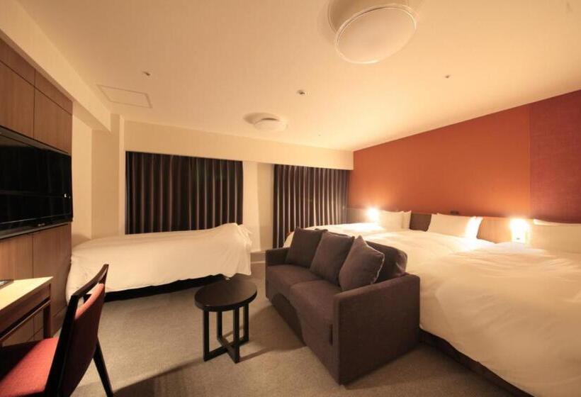 اتاق پریمیوم چهارنفره, Richmond Hotel Kagoshima Kinseicho