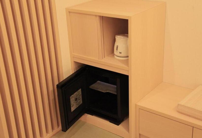 اتاق استاندارد سه نفره, Richmond Hotel Kagoshima Kinseicho
