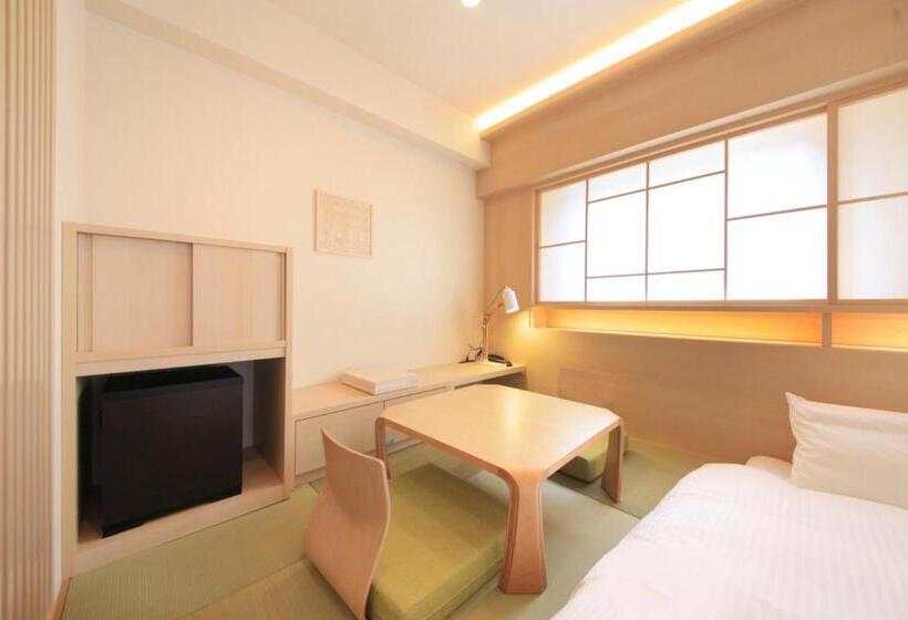 اتاق استاندارد سه نفره, Richmond Hotel Kagoshima Kinseicho