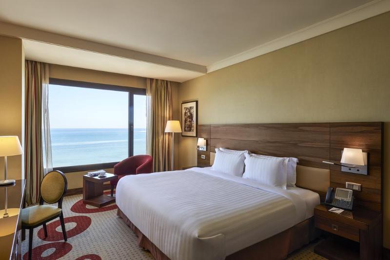 اتاق لوکس با چشم‌انداز دریا, Safir Fintas Hotel Kuwait