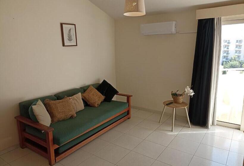 1 Bedroom Apartment, Mandalena  Apartments