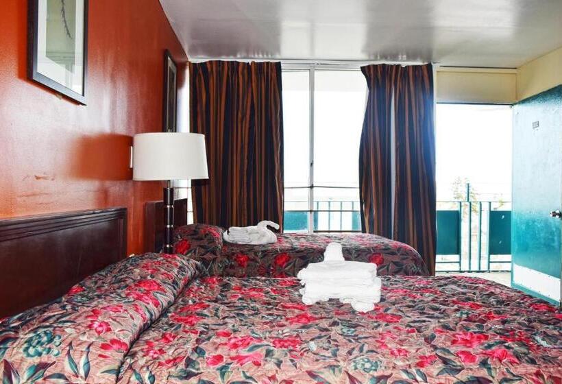 اتاق استاندارد با 2 تخت دوبل, Skyview Manor Motel