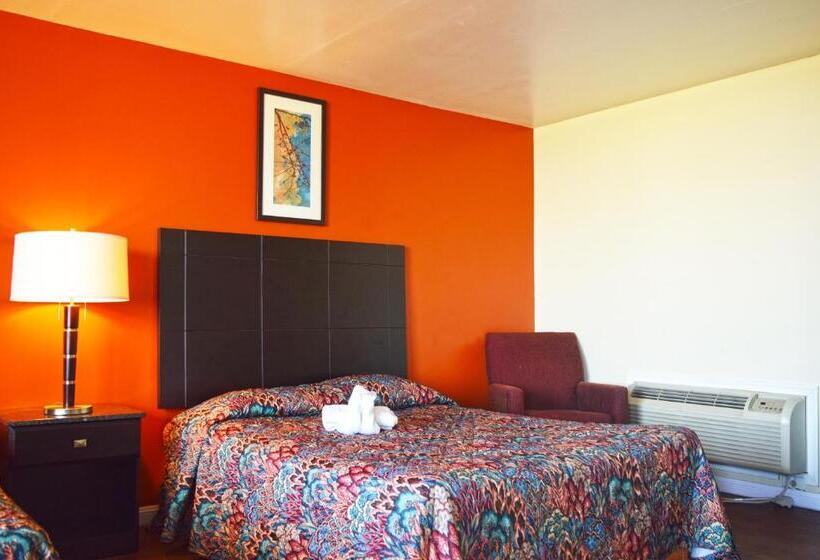 سوییت جونیور, Skyview Manor Motel