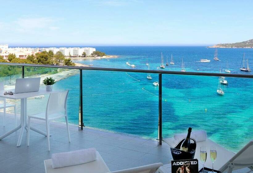 Suite Deluxe Vista Mar, Axelbeach Ibiza Suites Apartments Spa And Beach Club  Adults Only