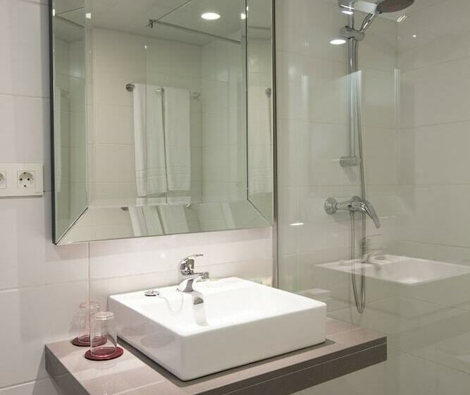 Deluxe Suite Sea View, Axel Beach Ibiza   Adults Only