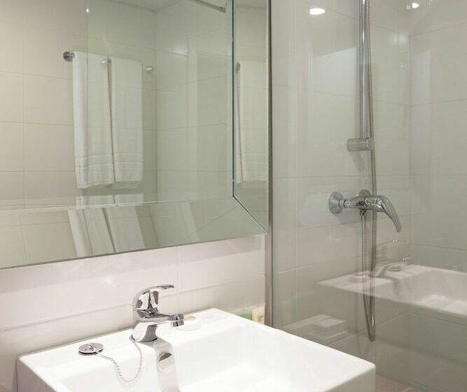 Deluxe Suite Sea View, Axel Beach Ibiza   Adults Only