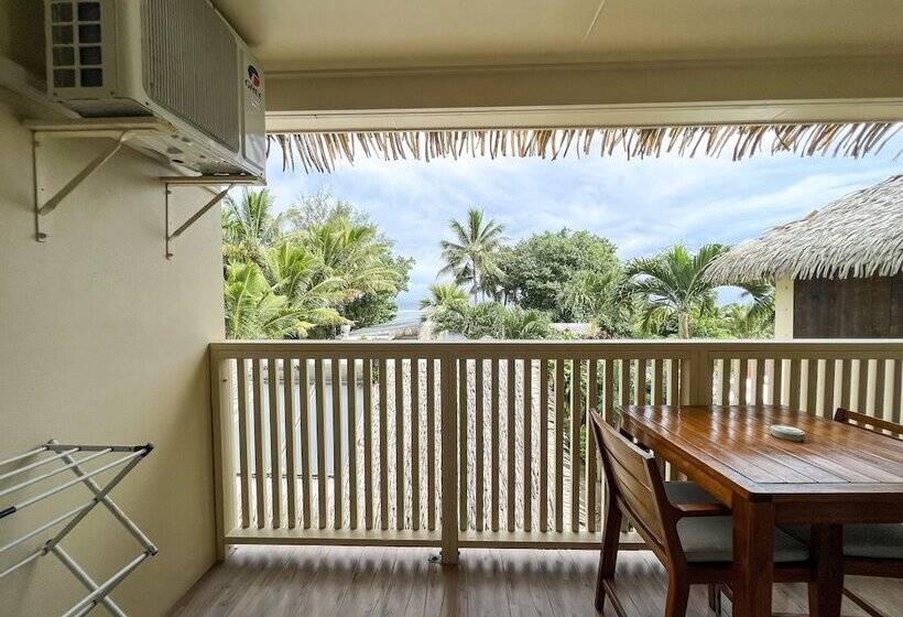 ویلای 1 خوابه با چشم‌انداز دریا, Castaway Resort