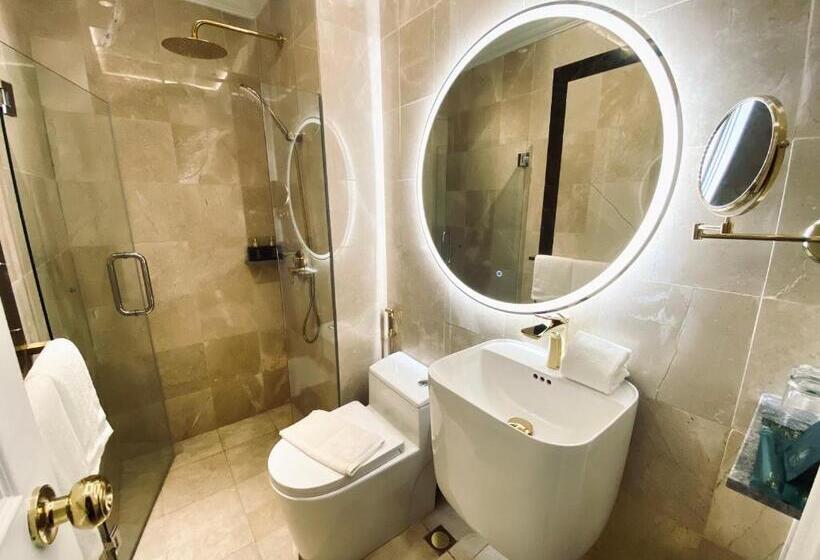 سوییت اجرایی, Grand Eska Hotel & Suites Batam