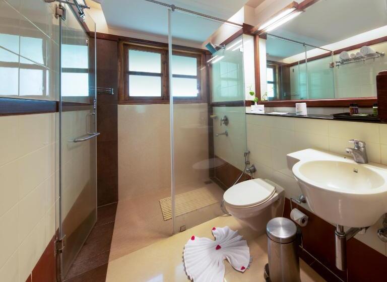 اتاق لوکس, Greenwoods Resort, Thekkady