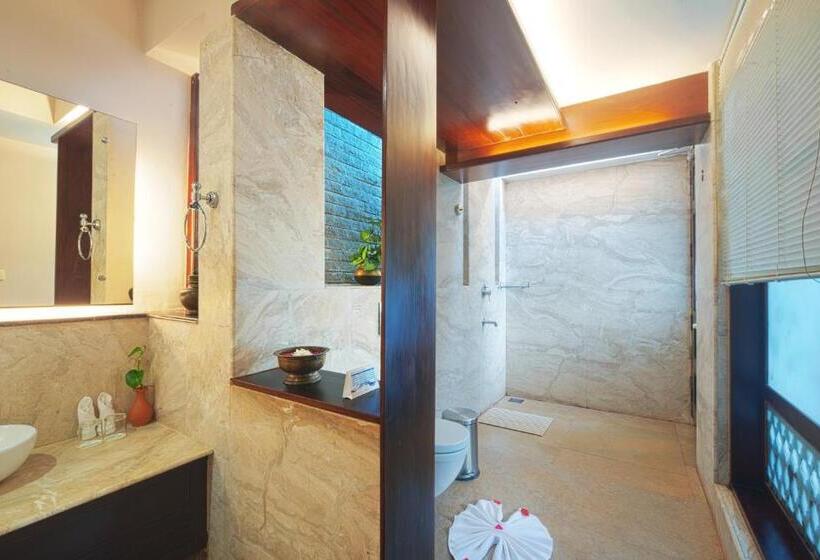 سوئیت پرزیدنت, Greenwoods Resort, Thekkady
