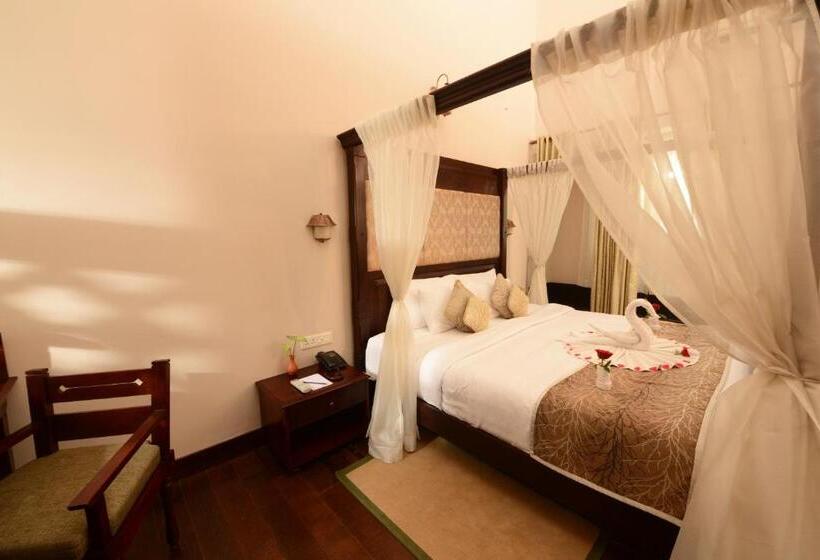 سوئیت پرزیدنت, Greenwoods Resort, Thekkady