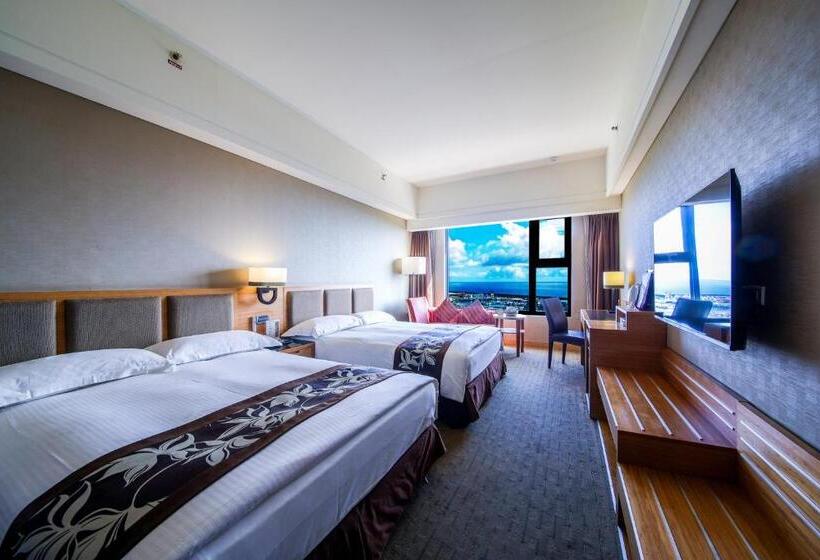 اتاق خانوادگی با چشم‌انداز دریا, Fullon Hotel Hualien