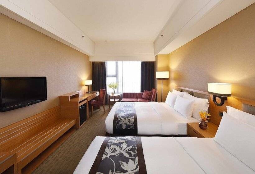 اتاق خانوادگی با چشم‌انداز دریا, Fullon Hotel Hualien