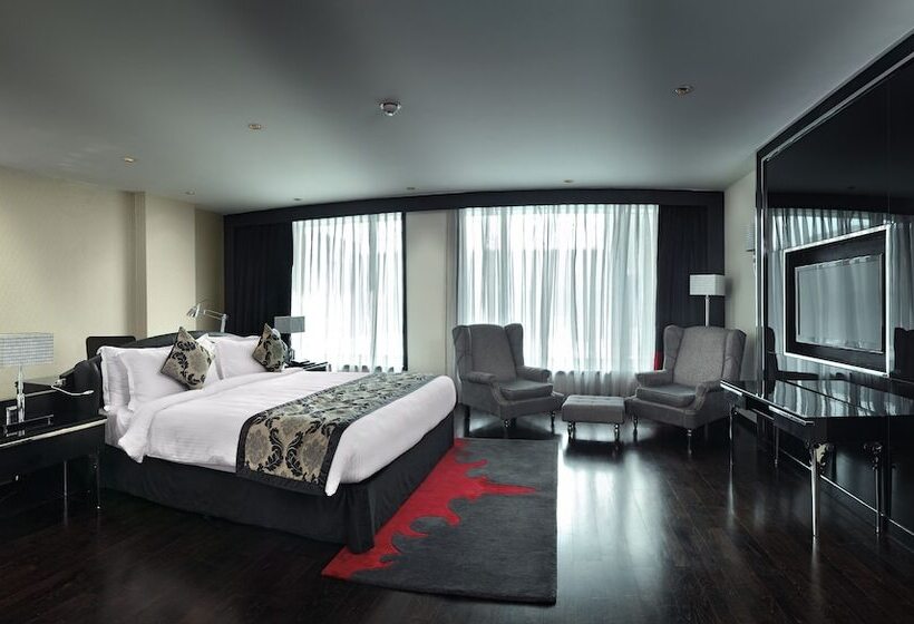 سوییت جونیور, Radisson Blu Hotel New Delhi Paschim Vihar