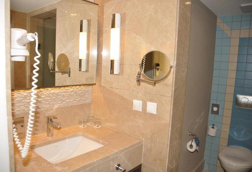 اتاق استاندارد یک نفره, Robinson Pamfilya   All Inclusive