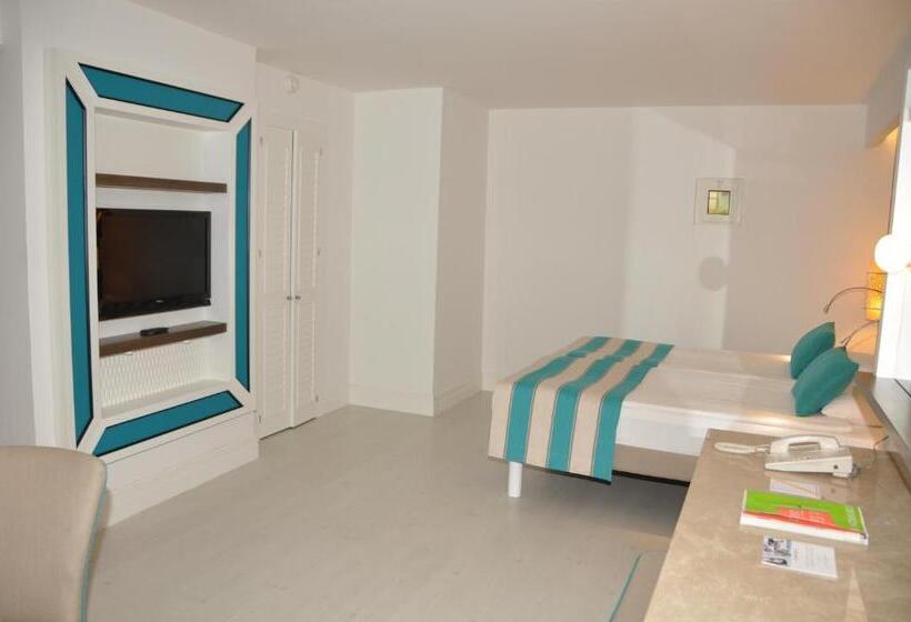 اتاق اکونومی, Robinson Pamfilya   All Inclusive