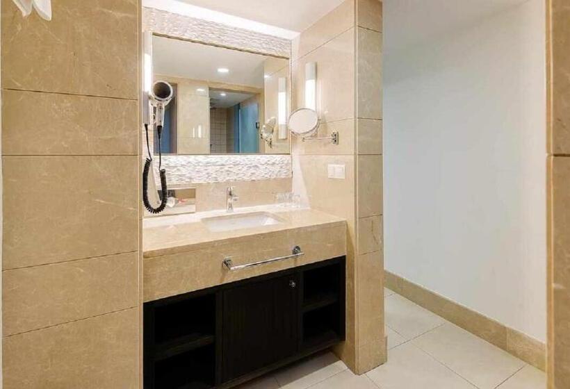 اتاق خانوادگی, Robinson Pamfilya   All Inclusive