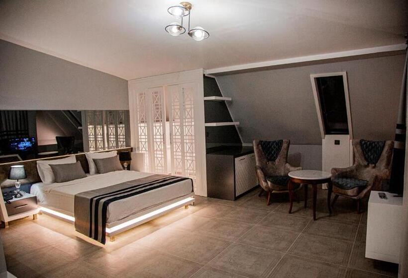 اتاق لوکس, Sette Serenity
