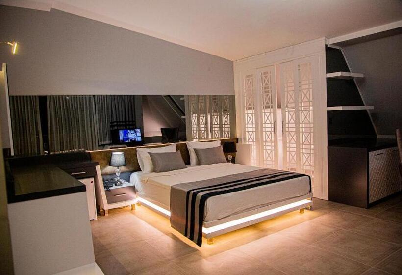 اتاق لوکس, Sette Serenity