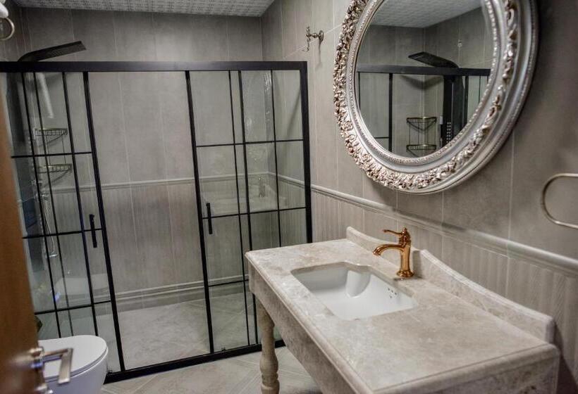 اتاق لوکس, Sette Serenity
