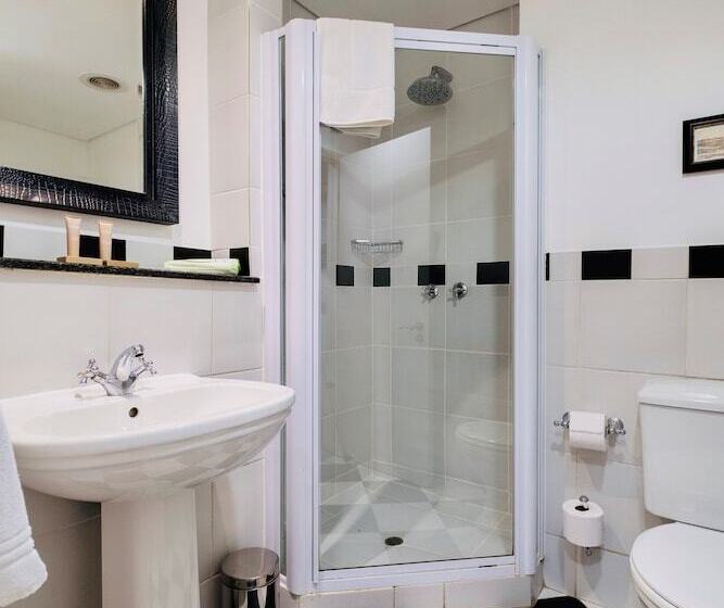 اتاق استاندارد با 2 تخت دوبل, Protea Hotel By Marriott Kimberley
