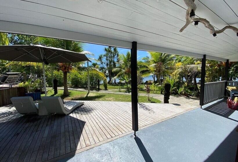 Family Room, Turtle Bay Lodge