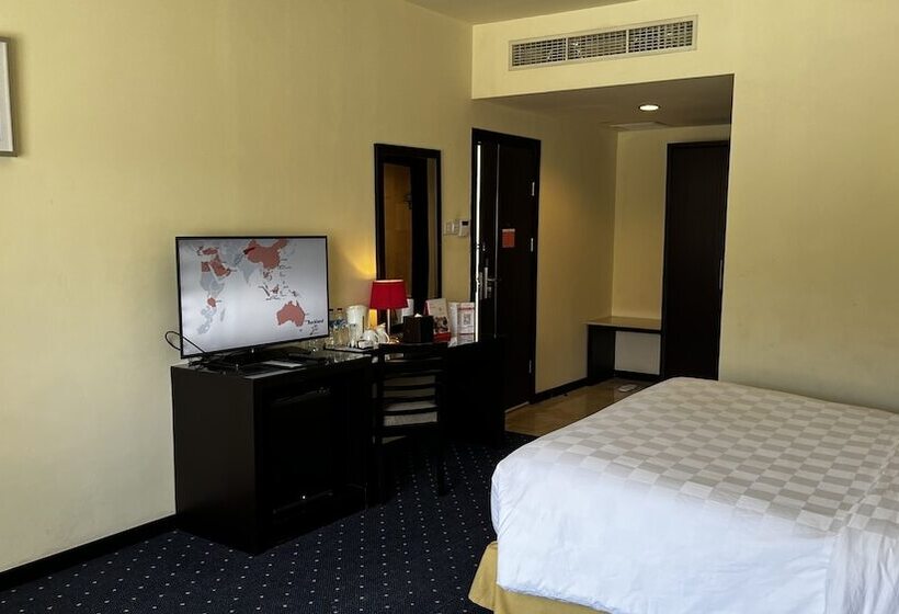 ویلای لوکس 1 خوابه, Swiss Belhotel Silae Palu
